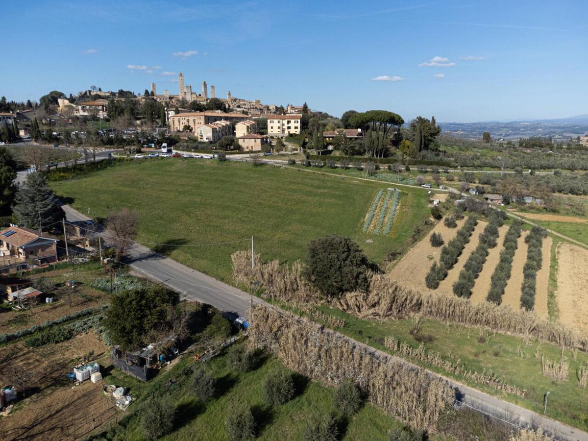 La Casa Degli Dei Apartment San Gimignano Bagian luar foto