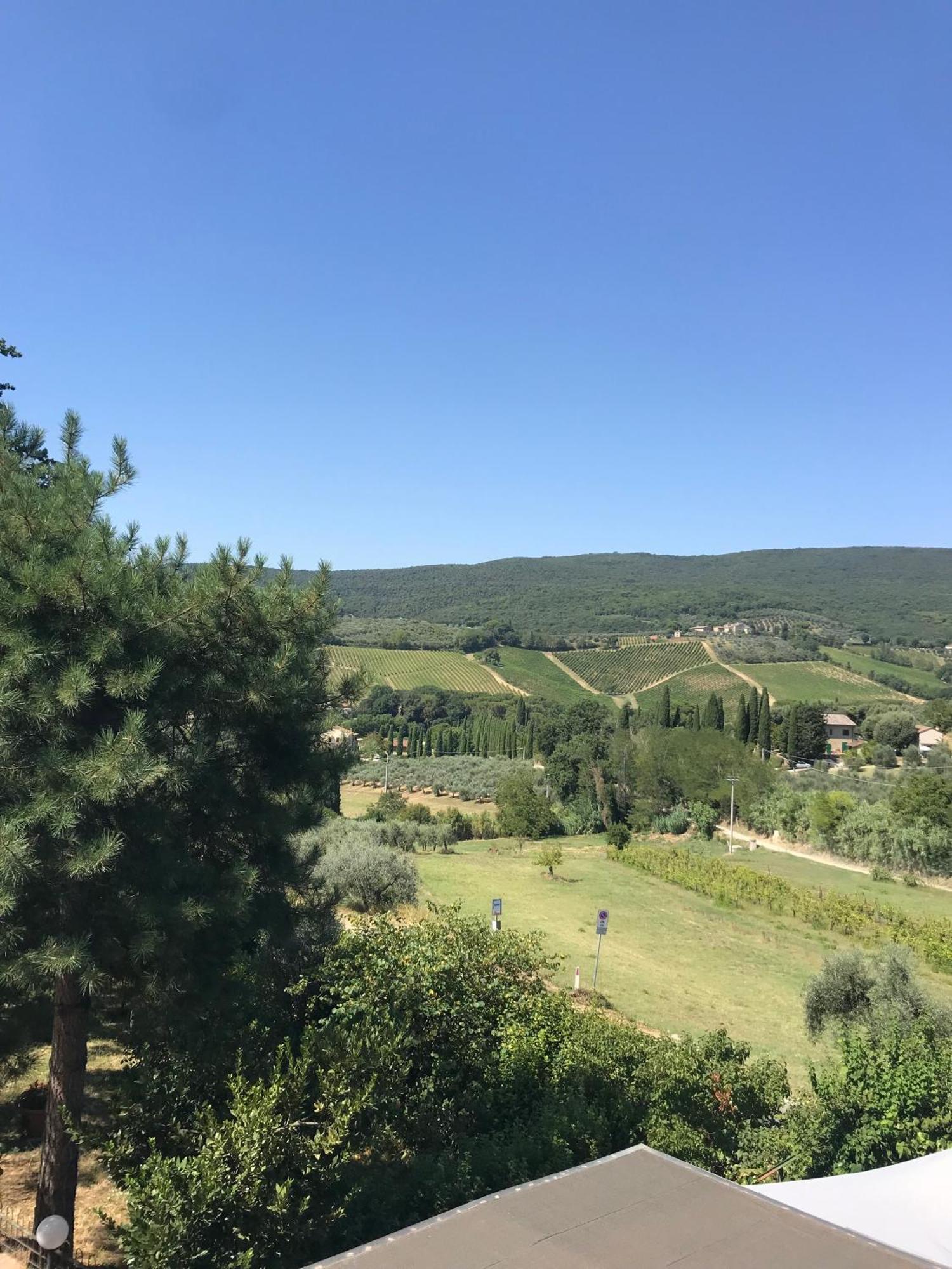La Casa Degli Dei Apartment San Gimignano Bagian luar foto